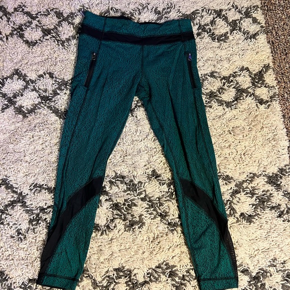 Bundle of 10 LULULEMON joggers and leggings - Picture 4 of 10